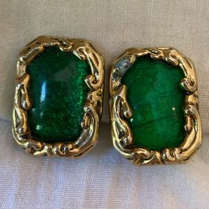 Vintage Green Clip on‎ Earrings